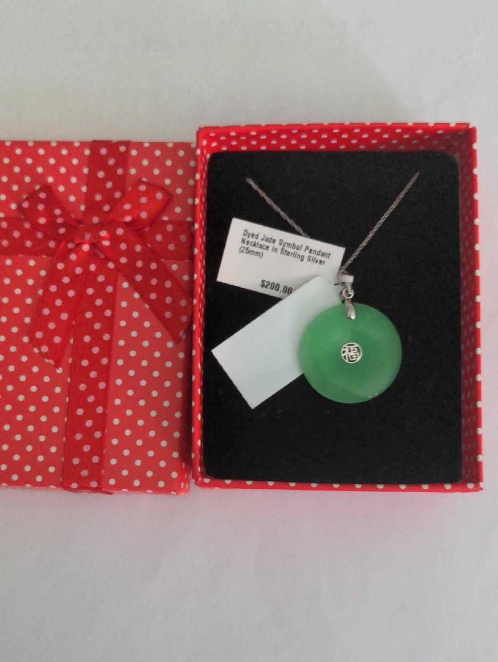 NWT Macy's Green Jade Disc Pendant Necklace, Solid Sterling Silver., Genuine Gem - Picture 7 of 8